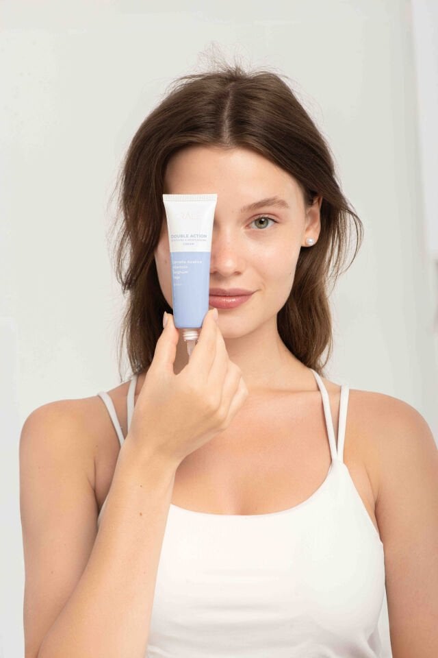 DOUBLE ACTION Soothing and Moisturizing Cream